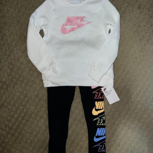 Nike Girls' Sportswear Sweatshirt Legging Set 6X White Pink Black NWT - Picture 4 of 4
